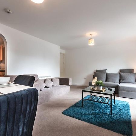 Best Price! Large Spacious 2 Bed Apartment - King Size Or Single Beds, Sofabeds, Smart Tvs, Free Parking Southampton Esterno foto